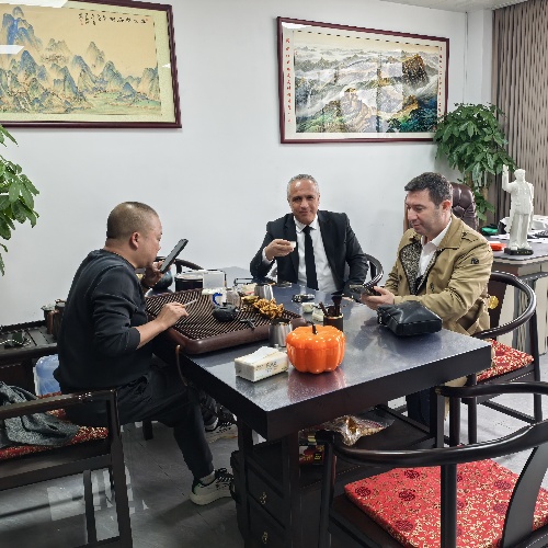鑫濤源精密：創(chuàng)新引領(lǐng)，與醫(yī)療界伙伴共鑄輝煌